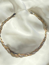 Load image into Gallery viewer, Martine Choker
